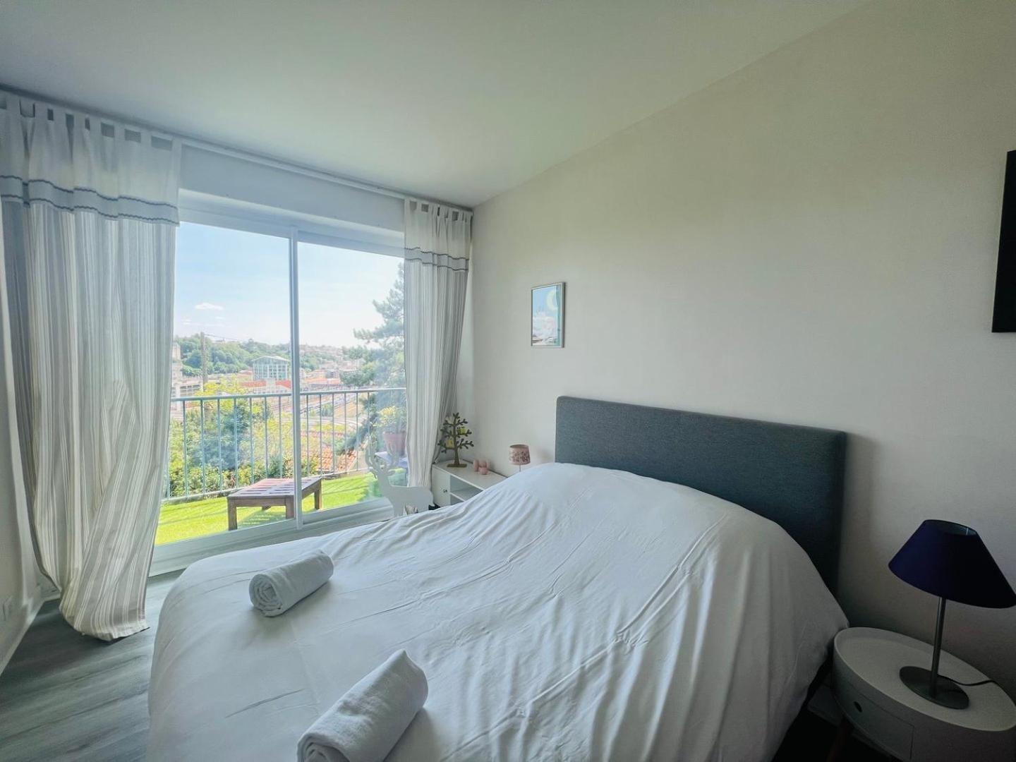 Le Retro - Splendide Appartement Poitiers Ngoại thất bức ảnh